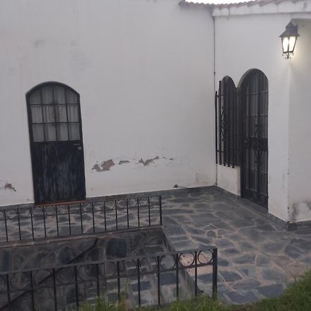 Hostel Alto Alberdi Córdoba Ngoại thất bức ảnh
